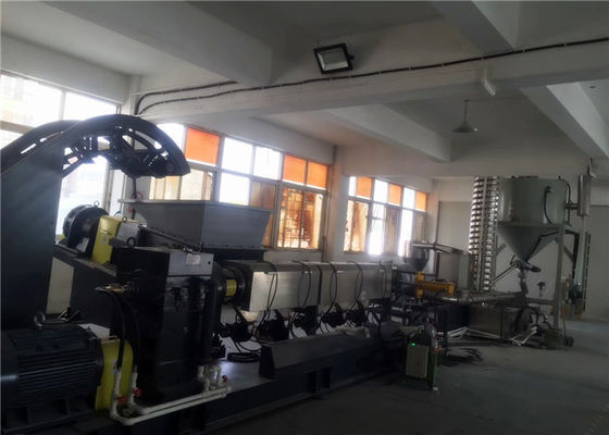 China Máquina da extrusora de único parafuso para o enchimento alto PE+Talc com saída 1000kg/hr fornecedor